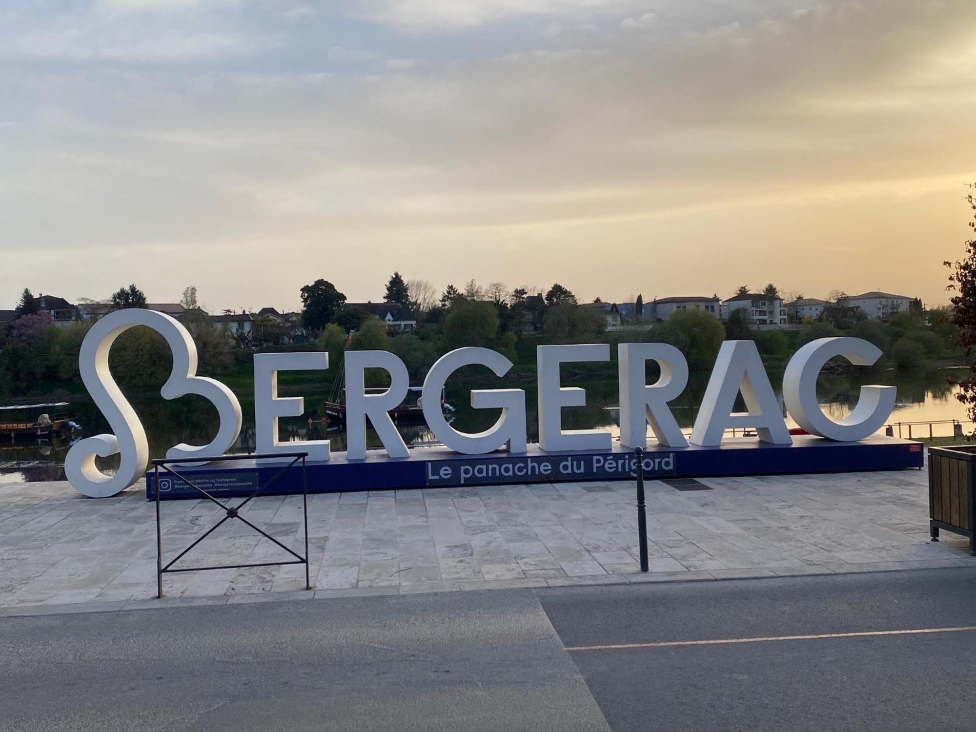 Marianne 8 Apartment Bergerac Phòng bức ảnh